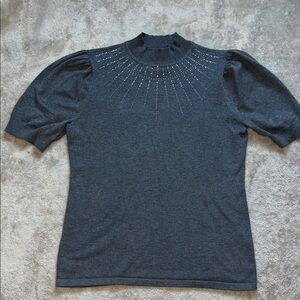 Chic Charcoal Women's Short Sleeve Top